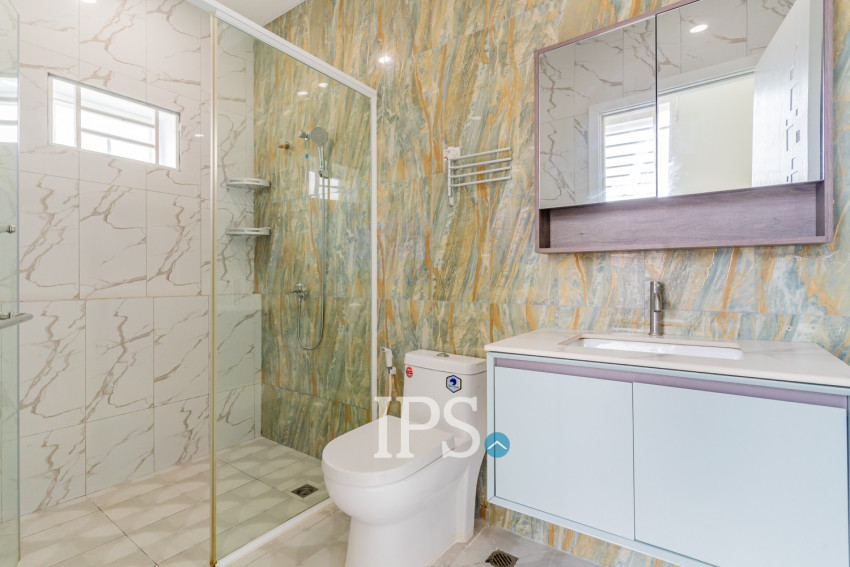 3 Bedroom Villa For Sale - Prek Eng, Phnom Penh