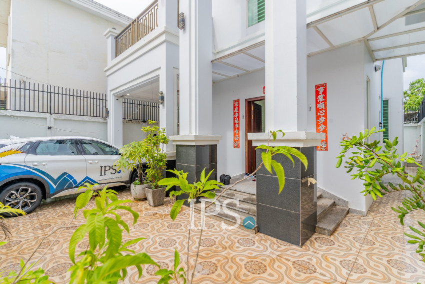 3 Bedroom Villa For Sale - Prek Eng, Phnom Penh