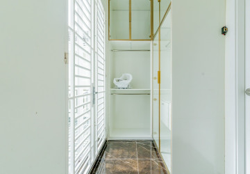 3 Bedroom Villa For Sale - Prek Eng, Phnom Penh thumbnail