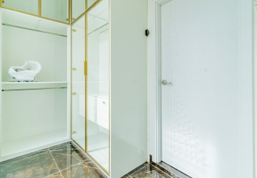 3 Bedroom Villa For Sale - Prek Eng, Phnom Penh thumbnail