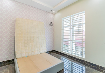3 Bedroom Villa For Sale - Prek Eng, Phnom Penh thumbnail