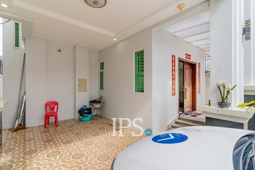 3 Bedroom Villa For Sale - Prek Eng, Phnom Penh