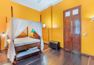 3 Bedroom Villa For Sale - Chakto Mukh, Phnom Penh thumbnail