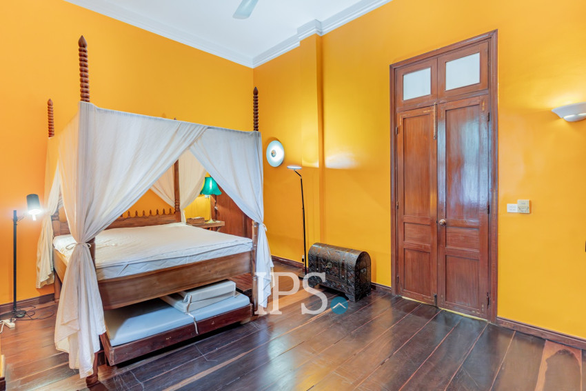 3 Bedroom Villa For Sale - Chakto Mukh, Phnom Penh