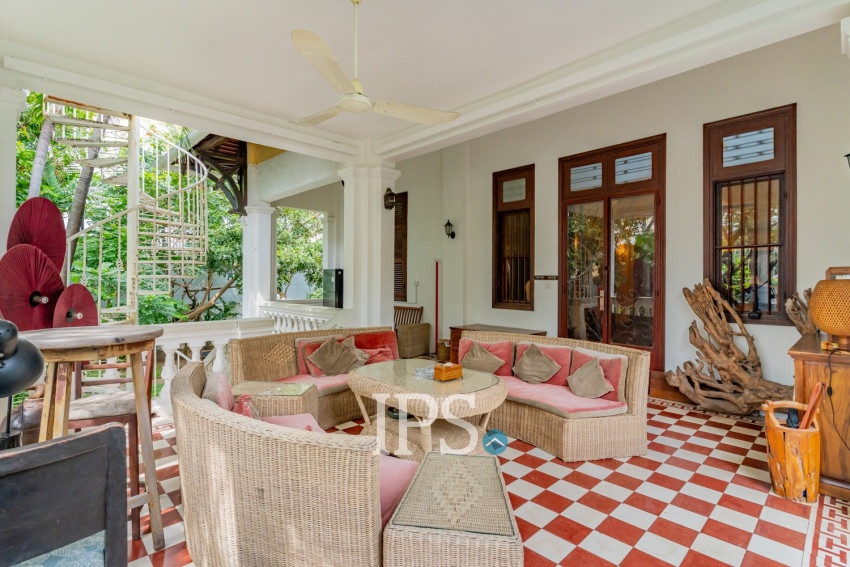 3 Bedroom Villa For Sale - Chakto Mukh, Phnom Penh