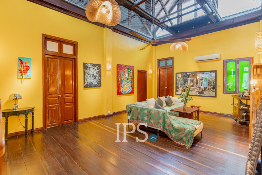 3 Bedroom Villa For Sale - Chakto Mukh, Phnom Penh