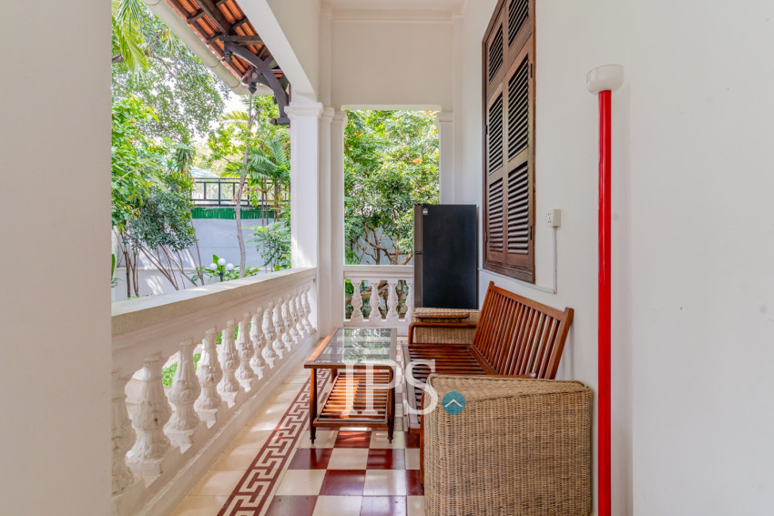 3 Bedroom Villa For Sale - Chakto Mukh, Phnom Penh