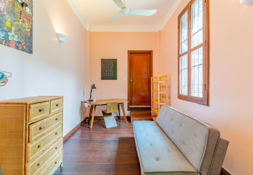 3 Bedroom Villa For Sale - Chakto Mukh, Phnom Penh thumbnail