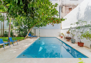 3 Bedroom Villa For Sale - Chakto Mukh, Phnom Penh thumbnail