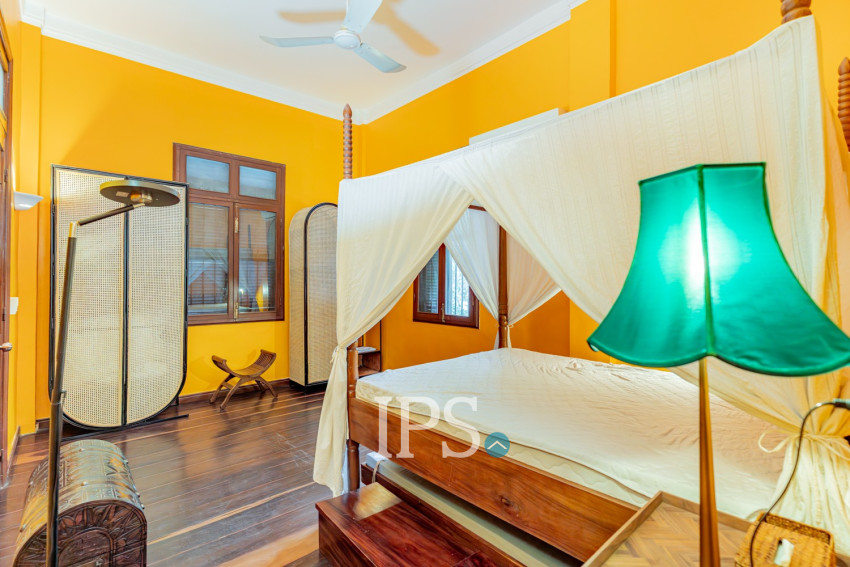 3 Bedroom Villa For Sale - Chakto Mukh, Phnom Penh