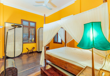 3 Bedroom Villa For Sale - Chakto Mukh, Phnom Penh thumbnail