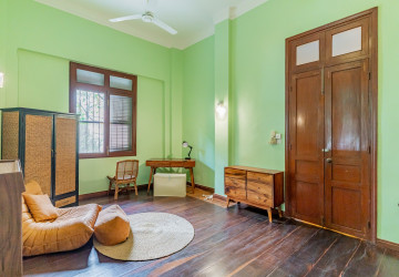 3 Bedroom Villa For Sale - Chakto Mukh, Phnom Penh thumbnail