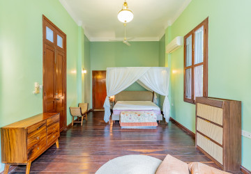 3 Bedroom Villa For Sale - Chakto Mukh, Phnom Penh thumbnail