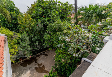 3 Bedroom Villa For Sale - Chakto Mukh, Phnom Penh thumbnail