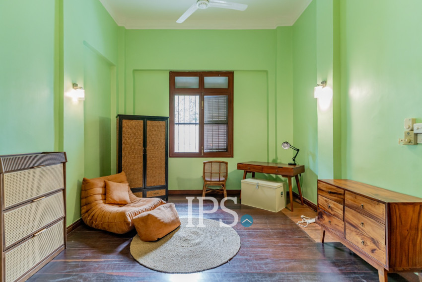 3 Bedroom Villa For Sale - Chakto Mukh, Phnom Penh