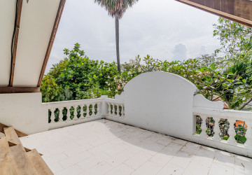3 Bedroom Villa For Sale - Chakto Mukh, Phnom Penh thumbnail
