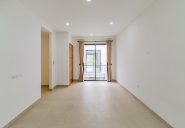 Luxury 4 Bedroom Link House For Rent - Veal Sbov, Phnom Penh thumbnail