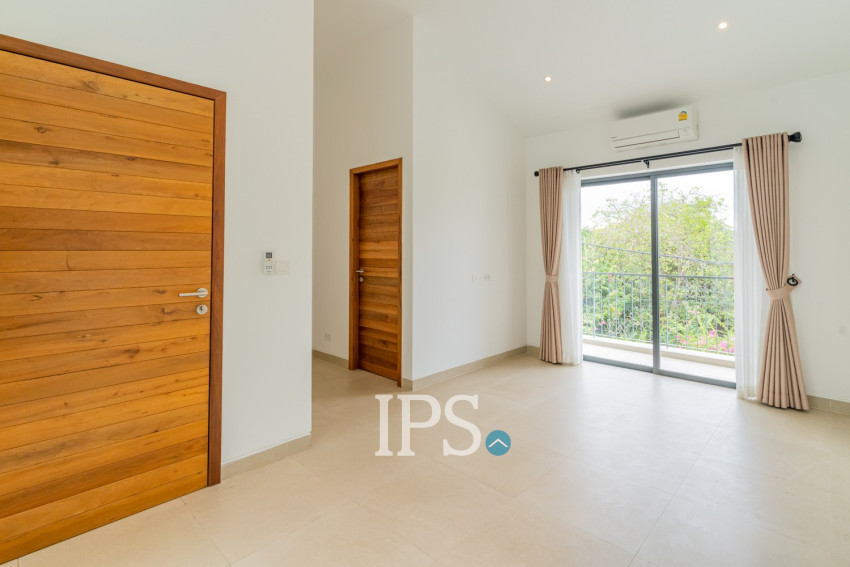 Luxury 4 Bedroom Link House For Rent - Veal Sbov, Phnom Penh