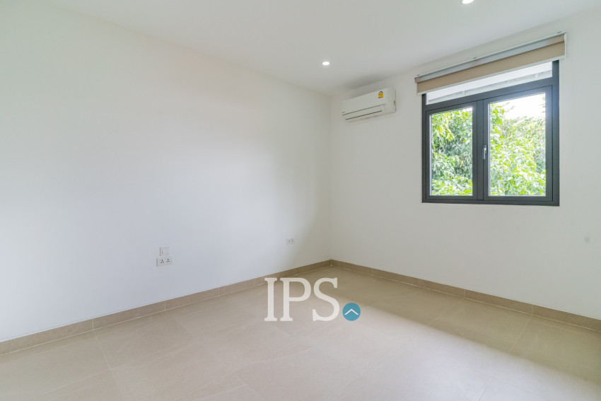 Luxury 4 Bedroom Link House For Rent - Veal Sbov, Phnom Penh