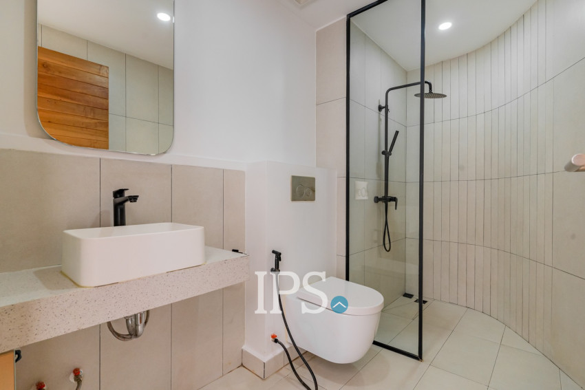 Luxury 4 Bedroom Link House For Rent - Veal Sbov, Phnom Penh