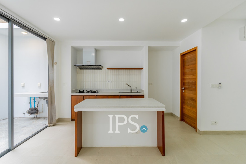 Luxury 4 Bedroom Link House For Rent - Veal Sbov, Phnom Penh