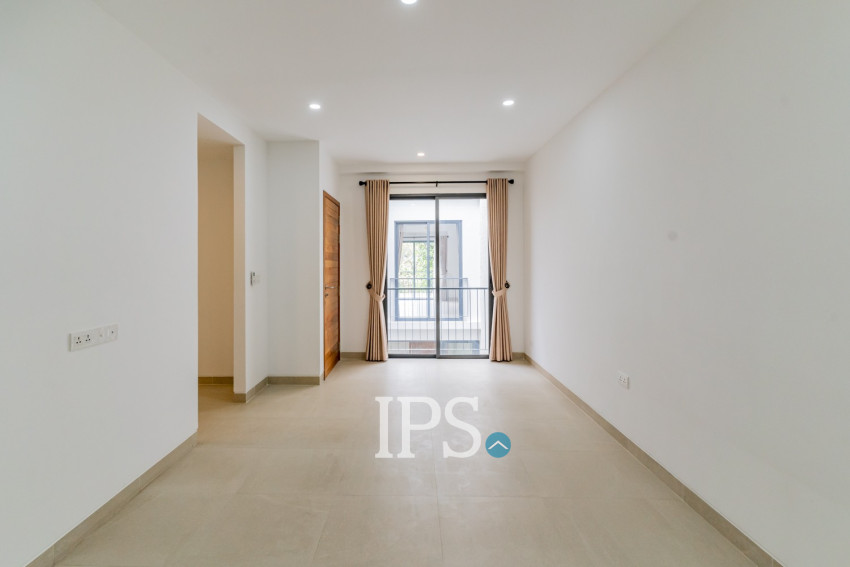 Luxury 4 Bedroom Link House For Rent - Veal Sbov, Phnom Penh