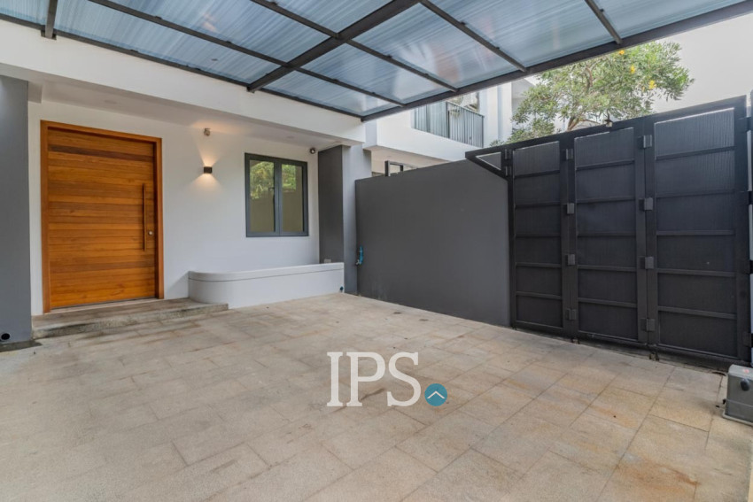 Luxury 4 Bedroom Link House For Rent - Veal Sbov, Phnom Penh