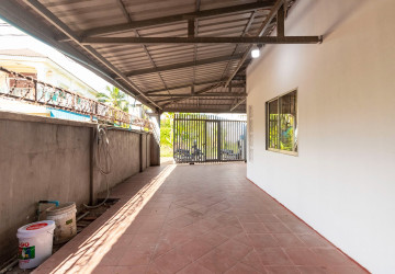 4 Bedroom House For Rent - Svay Dangkum, Siem Reap thumbnail