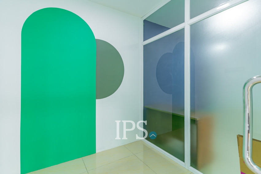 105 Sqm Office Space For Rent - Toul Tom Poung 2, Phnom Penh