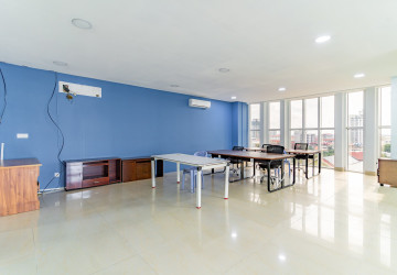 105 Sqm Office Space For Rent - Toul Tom Poung 2, Phnom Penh thumbnail
