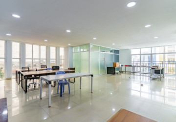105 Sqm Office Space For Rent - Toul Tom Poung 2, Phnom Penh thumbnail