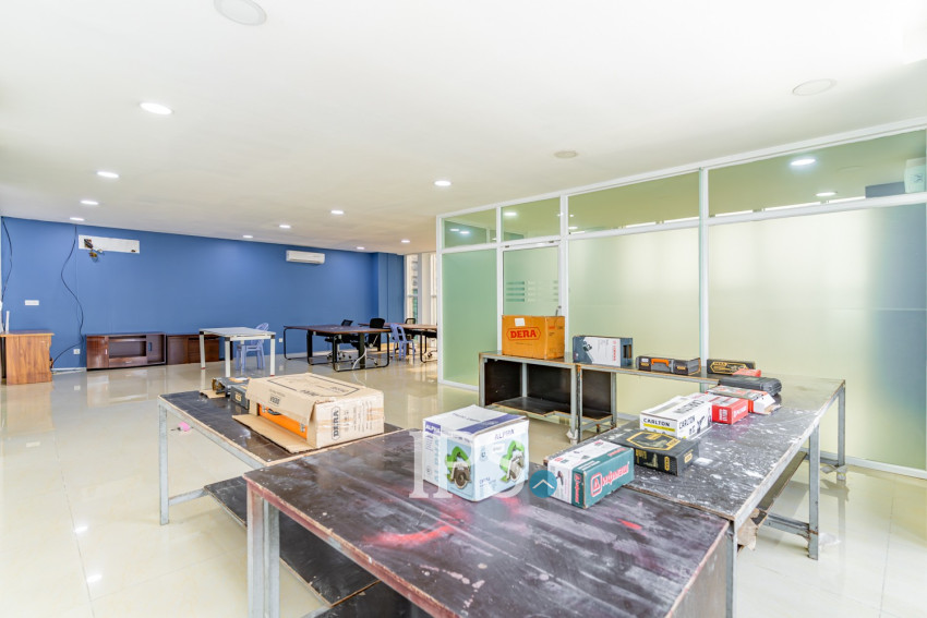 105 Sqm Office Space For Rent - Toul Tom Poung 2, Phnom Penh