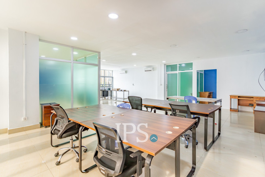 105 Sqm Office Space For Rent - Toul Tom Poung 2, Phnom Penh