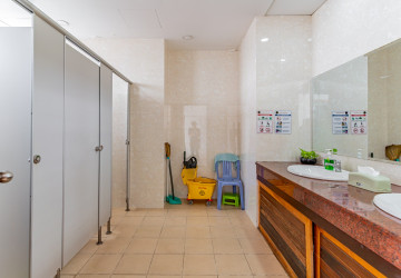 105 Sqm Office Space For Rent - Toul Tom Poung 2, Phnom Penh thumbnail