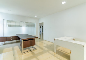 436 Sqm Office Space For Rent - Toul Tom Poung 2, Phnom Penh thumbnail