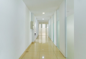 436 Sqm Office Space For Rent - Toul Tom Poung 2, Phnom Penh thumbnail