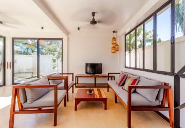 2 Bedroom Villa For Rent - Svay Dangkum, Siem Reap thumbnail