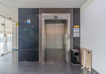 281 Sqm Office Space For Rent - Tonle Bassac, Phnom Penh thumbnail