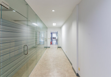 281 Sqm Office Space For Rent - Tonle Bassac, Phnom Penh thumbnail