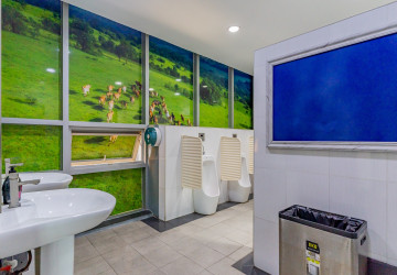 281 Sqm Office Space For Rent - Tonle Bassac, Phnom Penh thumbnail