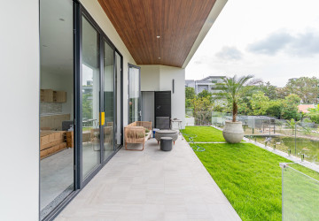 10 Bedroom Luxury Villa  For Sale - Koh Kra Bei, Phnom Penh thumbnail