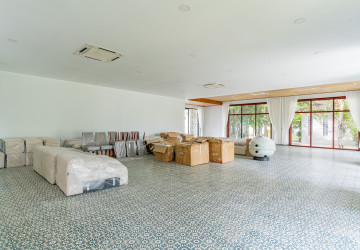 10 Bedroom Luxury Villa  For Sale - Koh Kra Bei, Phnom Penh thumbnail