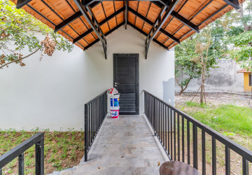 10 Bedroom Luxury Villa  For Sale - Koh Kra Bei, Phnom Penh thumbnail