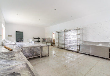 10 Bedroom Luxury Villa  For Sale - Koh Kra Bei, Phnom Penh thumbnail