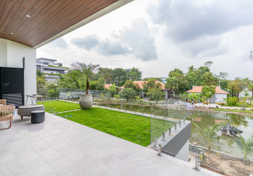 10 Bedroom Luxury Villa  For Sale - Koh Kra Bei, Phnom Penh thumbnail