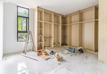 10 Bedroom Luxury Villa  For Sale - Koh Kra Bei, Phnom Penh thumbnail