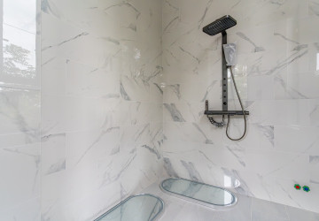 10 Bedroom Luxury Villa  For Sale - Koh Kra Bei, Phnom Penh thumbnail