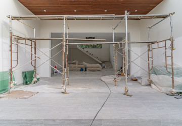 10 Bedroom Luxury Villa  For Sale - Koh Kra Bei, Phnom Penh thumbnail