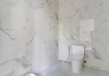 10 Bedroom Luxury Villa  For Sale - Koh Kra Bei, Phnom Penh thumbnail