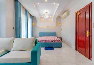 4 Bedroom House For Rent - Svay Dangkum , Siem Reap thumbnail